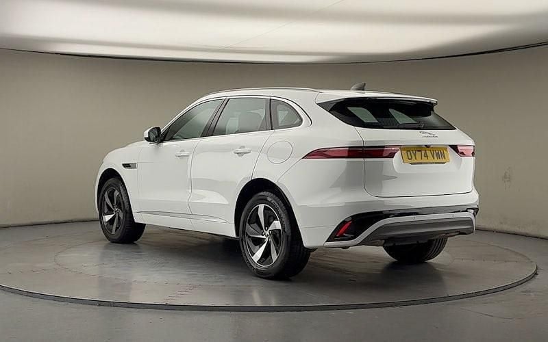 Used Jaguar F-Pace R-Dynamic 404 HP (297 kW) 2024 Fuji white SUV