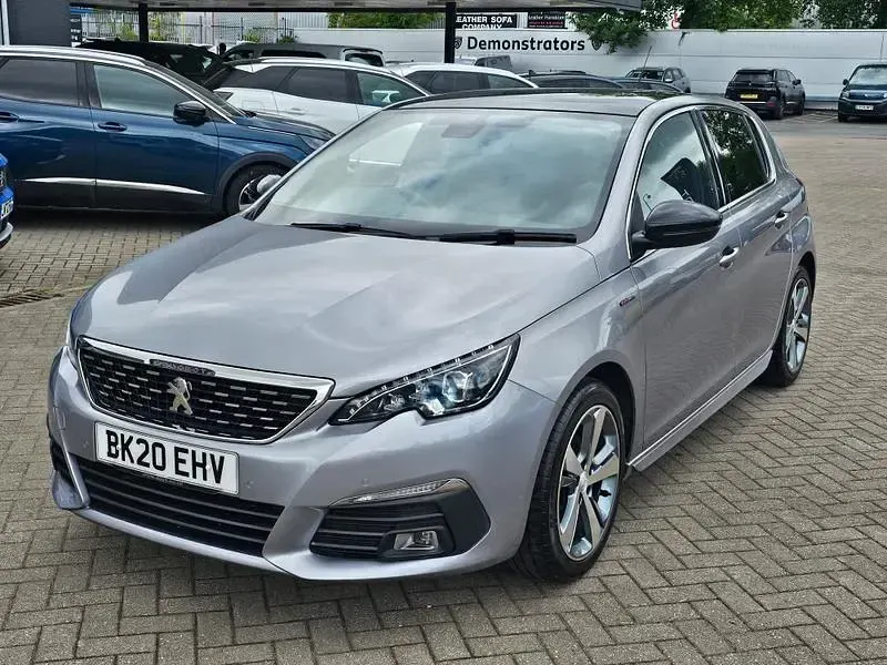 Usado Peugeot 308 GT-line 130 HP (95 kW) 2020 Cinzento Citadino