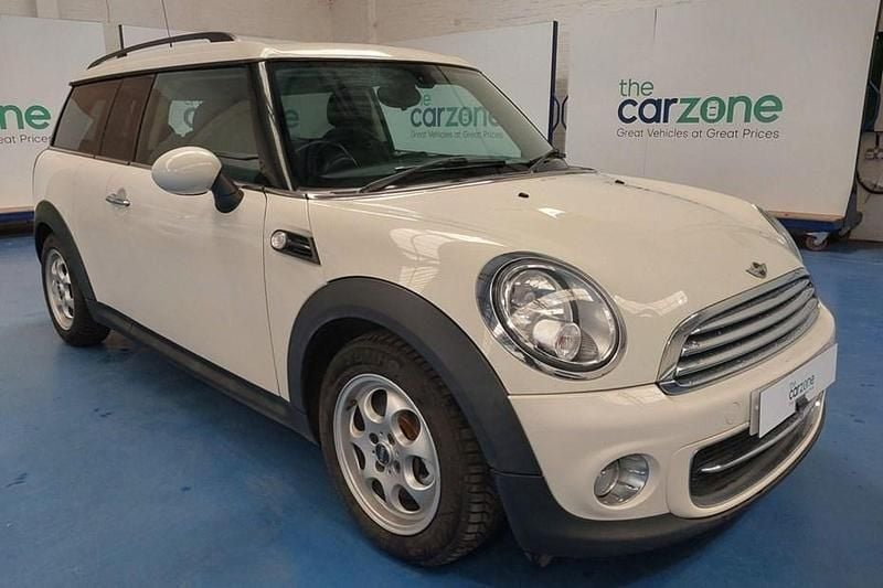 White Used 2014 Mini Cooper Clubman Estate | £2,999 (Super price) - Image 1/1