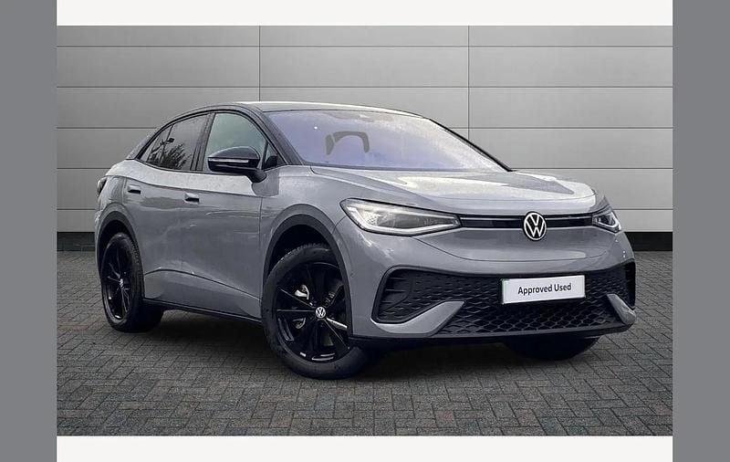 Grey New 2025 VW ID.5 Black Edition SUV | £34,590 (Expensive) - Image 1/3