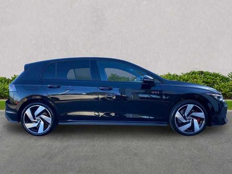 New VW Golf VIII GTI 265 HP (194 kW) 2026 Black Hatchback
