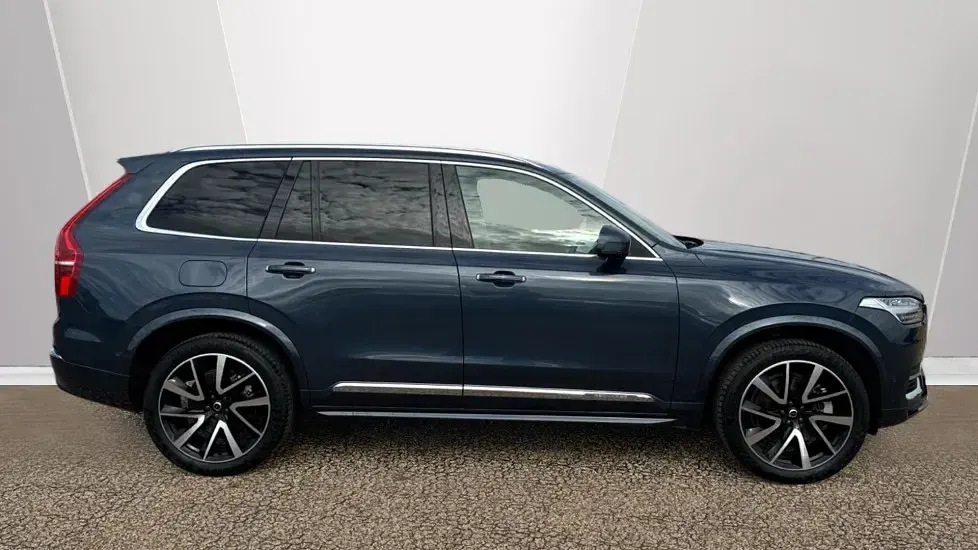 Used Volvo XC90 Ultimate 455 HP (334 kW) 2023 Denim blue SUV