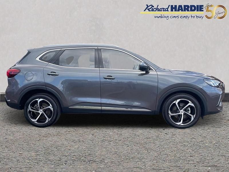 Grey Used 2023 MG HS SE SUV | £15,999 (Fair price) - Image 1/4