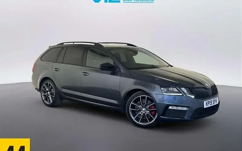 Used Skoda Octavia vRS 245 HP (180 kW) 2019 Estate
