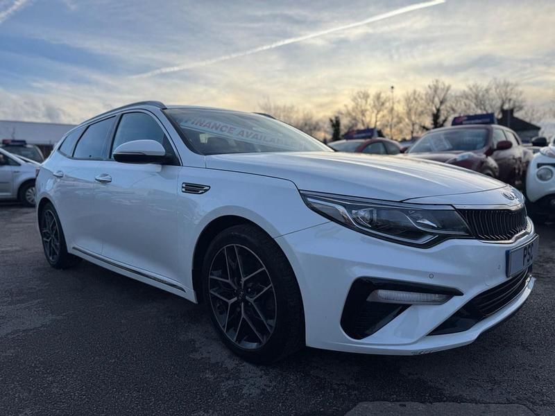 Used Kia Optima 134 HP (98 kW) 2019 White Estate