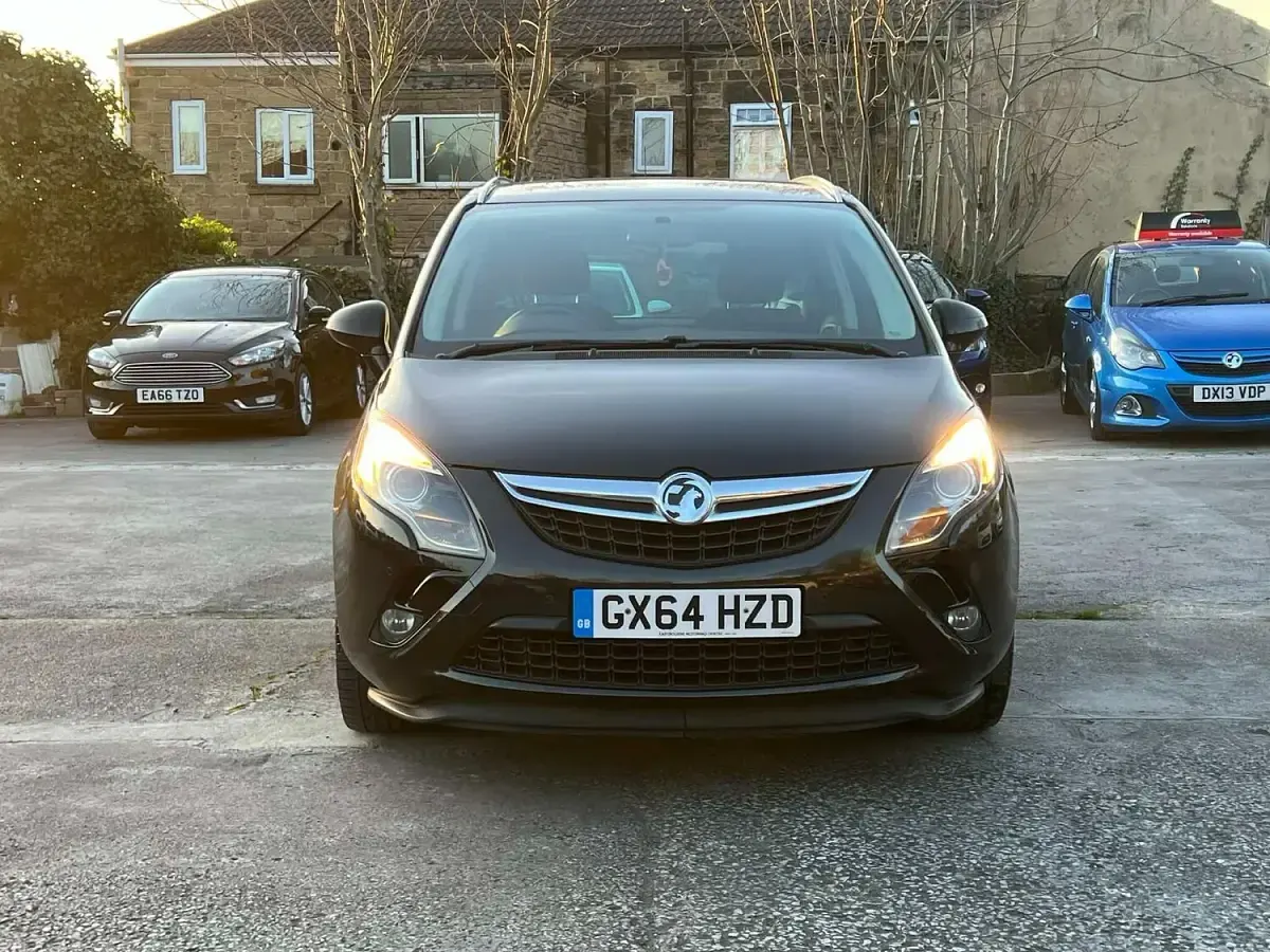 Used Vauxhall Zafira SRi 2015 Black MPV