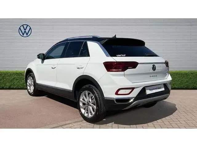 Begagnad VW T-Roc Style 150 HK (110 kW) 2023 Vit SUV
