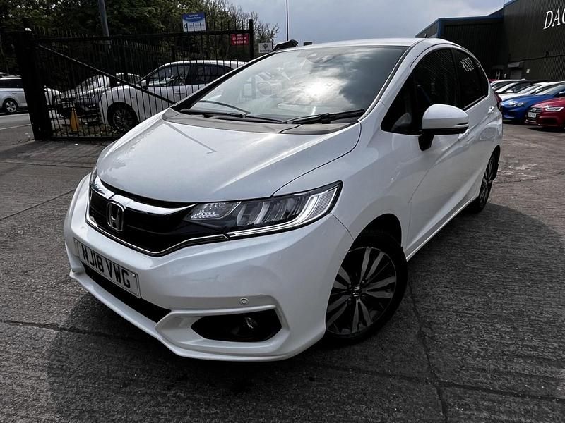 Second-hand Honda Jazz EX 102 CP (75 kW) 2018 Alb Hatchback