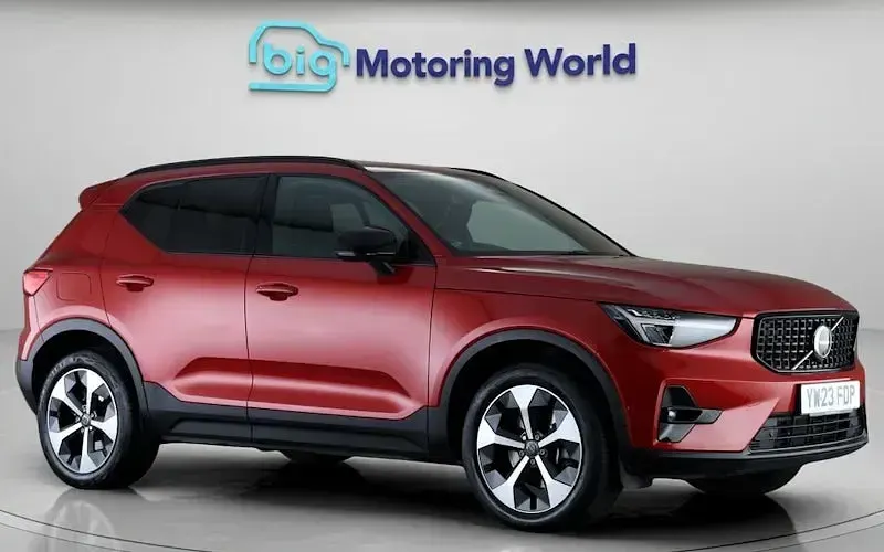 Used Volvo XC40 Plus 163 HP (119 kW) 2023 SUV