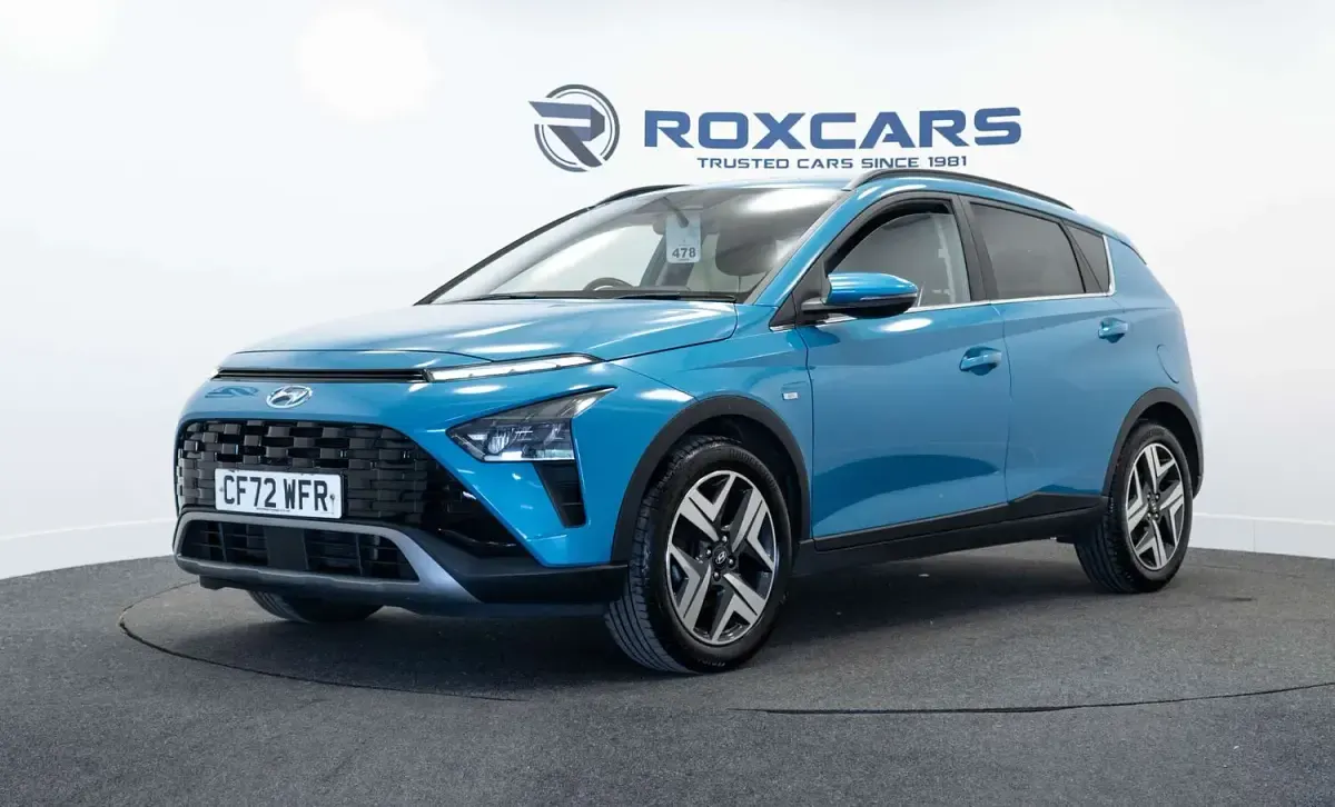 Używany Hyundai Bayon Premium 100 KM (73 kW) 2023 Turkusowy SUV