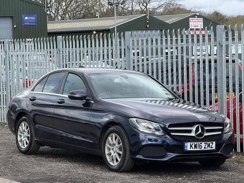 Used Mercedes C200 SE 136 HP (100 kW) 2016 Blue Sedan