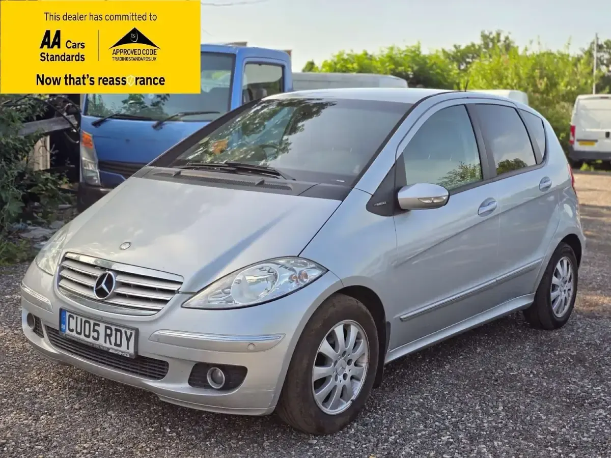 Used Mercedes A150 Elegance 95 HP (69 kW) 2005 Silver Hatchback