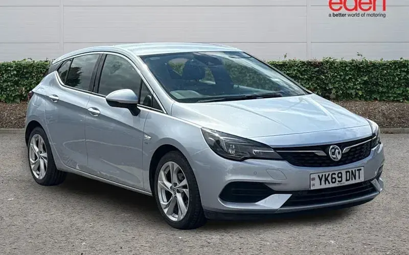 Used Vauxhall Astra SRi 145 HP (106 kW) 2020 Hatchback