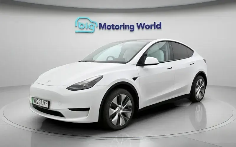 Used Tesla Model Y RWD 254 kW (346 HP) 2023 White SUV