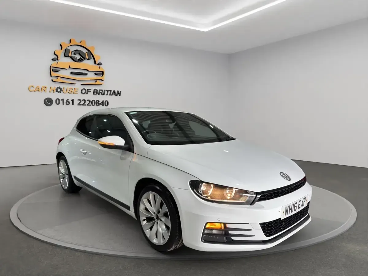 Begagnad VW Scirocco GT 180 HK (132 kW) 2016 Vit Sportkupé