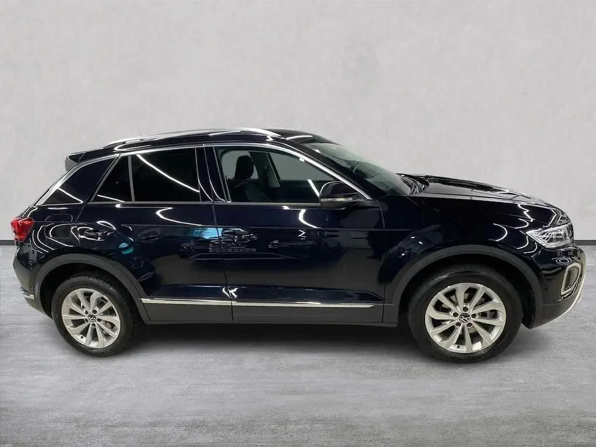 Used VW T-Roc Style 150 HP (110 kW) 2025 Black SUV