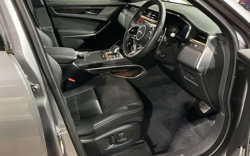 Used Jaguar F-Pace R-Dynamic 204 HP (150 kW) 2022 Grey SUV