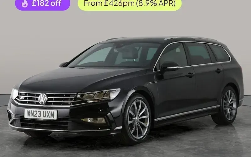 Used VW Passat R-line 150 HP (110 kW) 2023 Estate