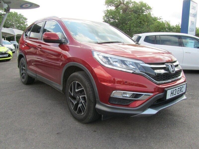 Red Used 2017 Honda CR-V SE Plus SUV | £14,495 (Fair price) - Image 1/4
