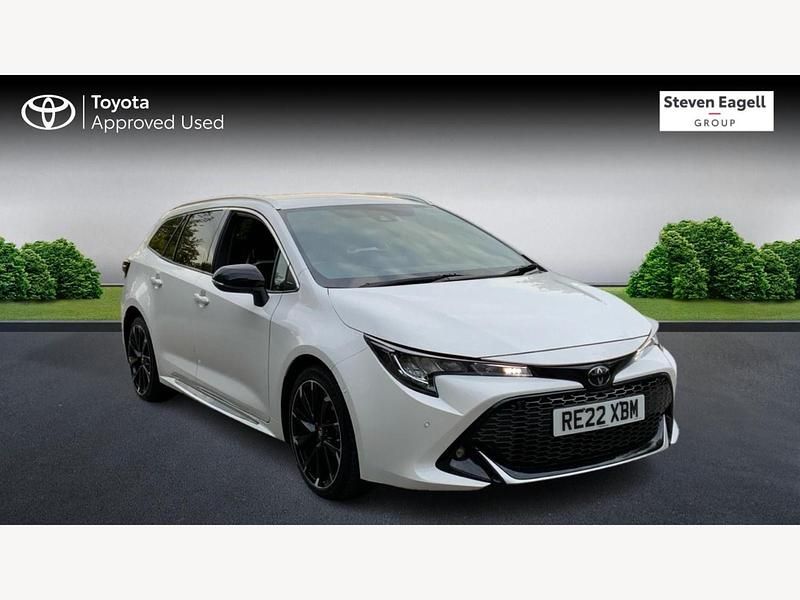 White Used 2022 Toyota Corolla Sport Estate | £23,945 (Expensive) - Image 1/3