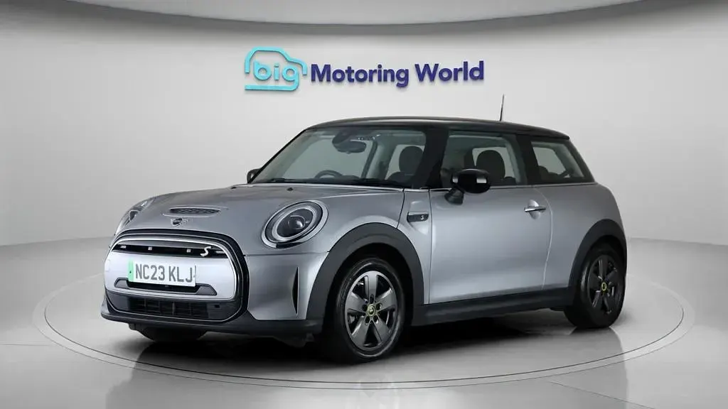 Used Mini Cooper SE Hatch 135 kW (184 HP) 2023 Hatchback