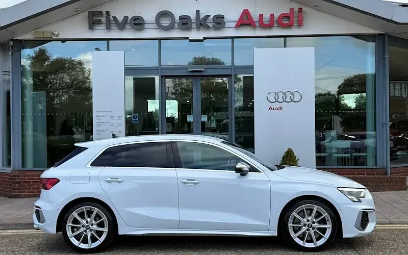 Usado Audi S3 Sportback 310 HP (228 kW) 2023 Citadino
