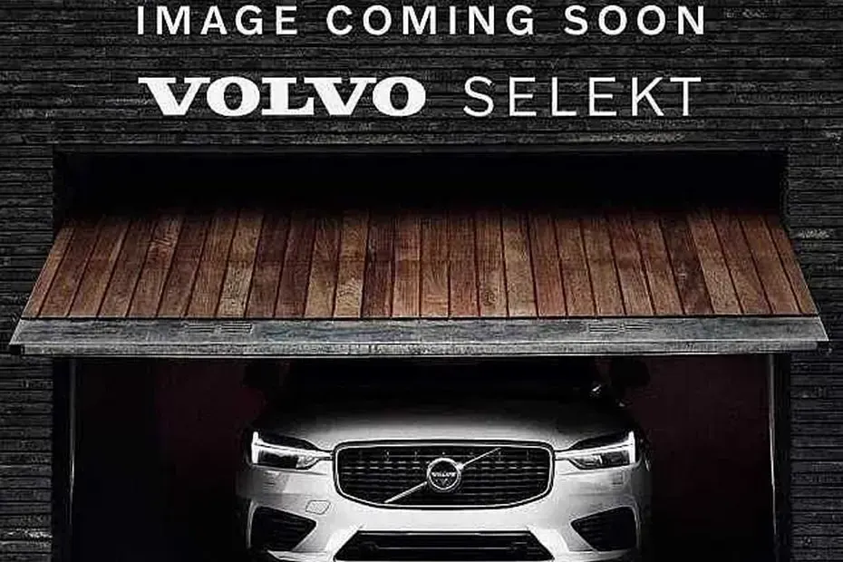 Usado Volvo XC90 Plus 250 HP (183 kW) 2025 Cinzento SUV
