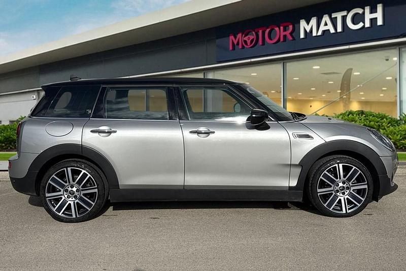 Used Mini Cooper Clubman Exclusive 136 HP (100 kW) 2024 Silver Estate