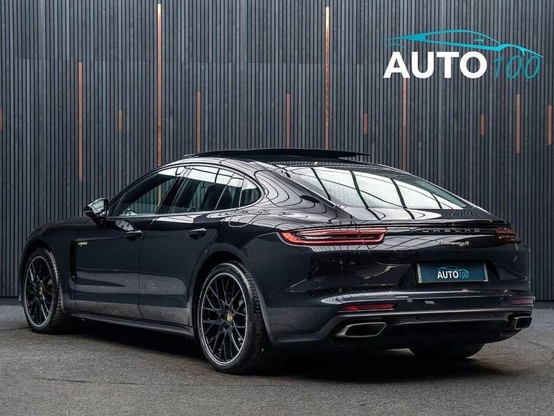Used Porsche Panamera 462 HP (339 kW) 2017 Black Hatchback