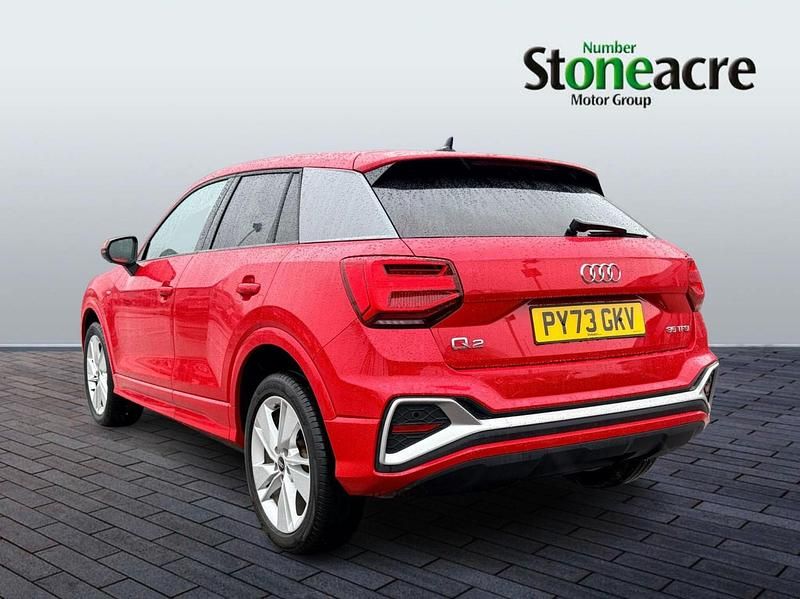 Used Audi Q2 S-Line 150 HP (110 kW) 2023 Red SUV