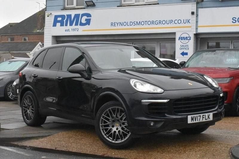 Black Used 2017 Porsche Cayenne Platinum Edition SUV | £17,990 (Super price) - Image 1/1