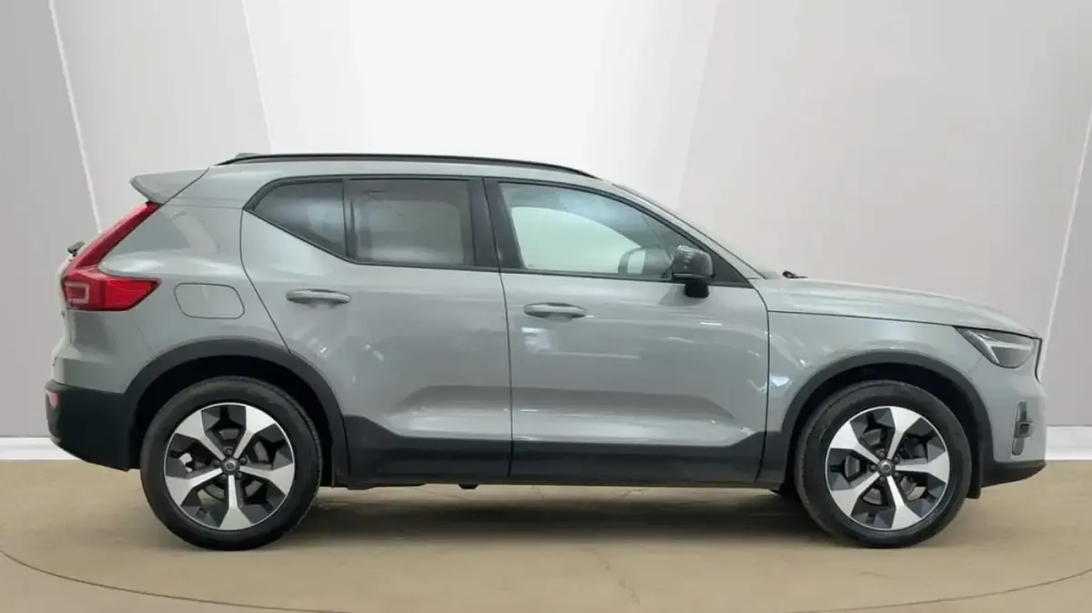 Used Volvo XC40 Plus 194 HP (142 kW) 2026 SUV
