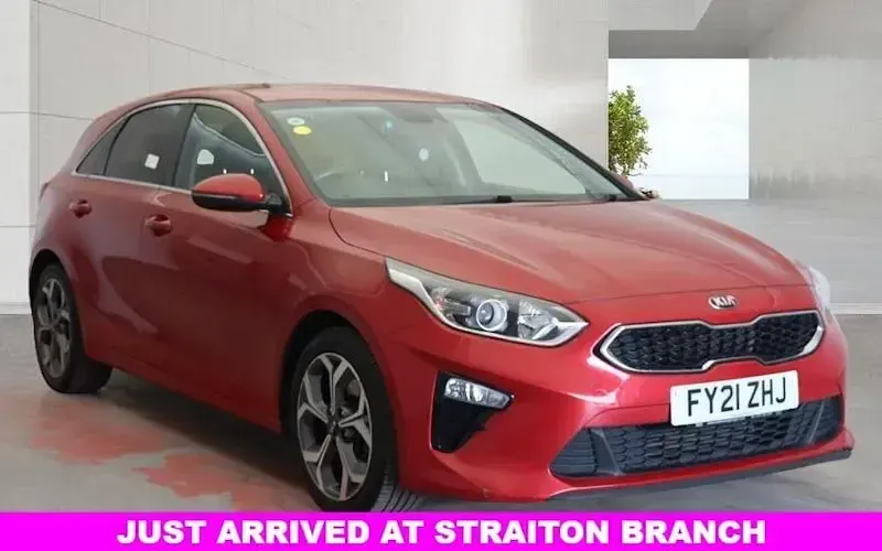 Used Kia Ceed 160 HP (117 kW) 2021 Hatchback