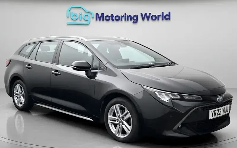 Second-hand Toyota Corolla 122 CP (89 kW) 2022 Break