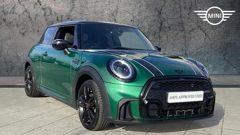 Used Mini Cooper Hatch 134 HP (98 kW) 2023 Green Hatchback
