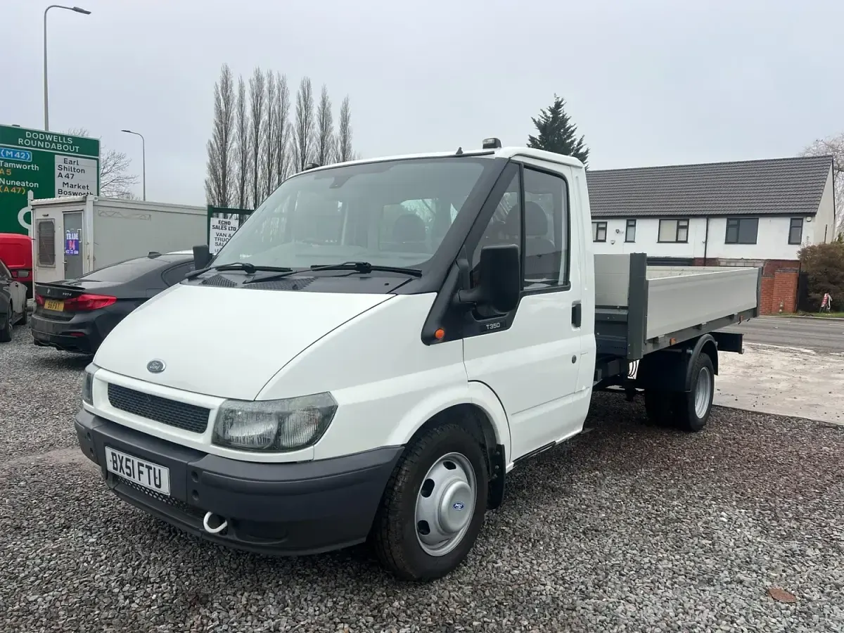 Used Ford Transit 75 HP (55 kW) 2001 White Pickup