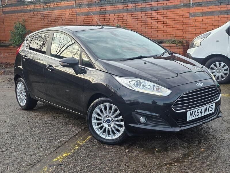 Black Used 2014 Ford Fiesta Titanium Hatchback | £7,295 (Fair price) - Image 1/3