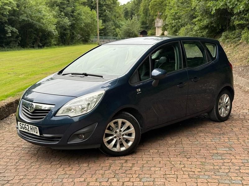 Blue Used 2012 Vauxhall Meriva Active MPV | £2,650 (Fair price) - Image 1/4
