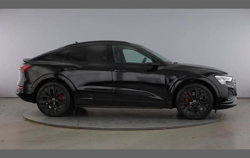 Used Audi Q8 e-tron Advanced 300 kW (408 HP) 2023 Black SUV