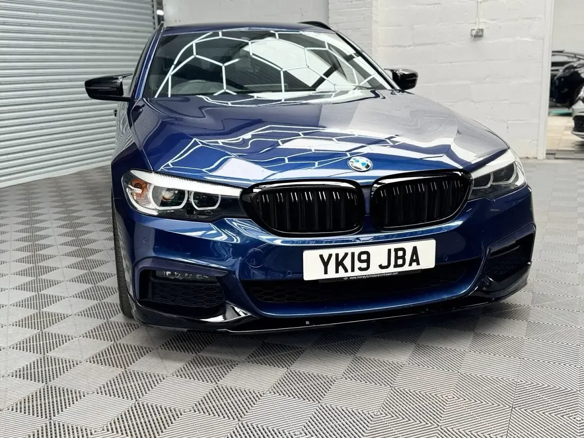 Used BMW 520 M Sport 2019 Blue Estate