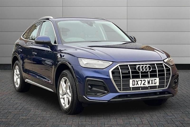 Used Audi Q5 Sport 265 HP (194 kW) 2022 Navarra blue SUV