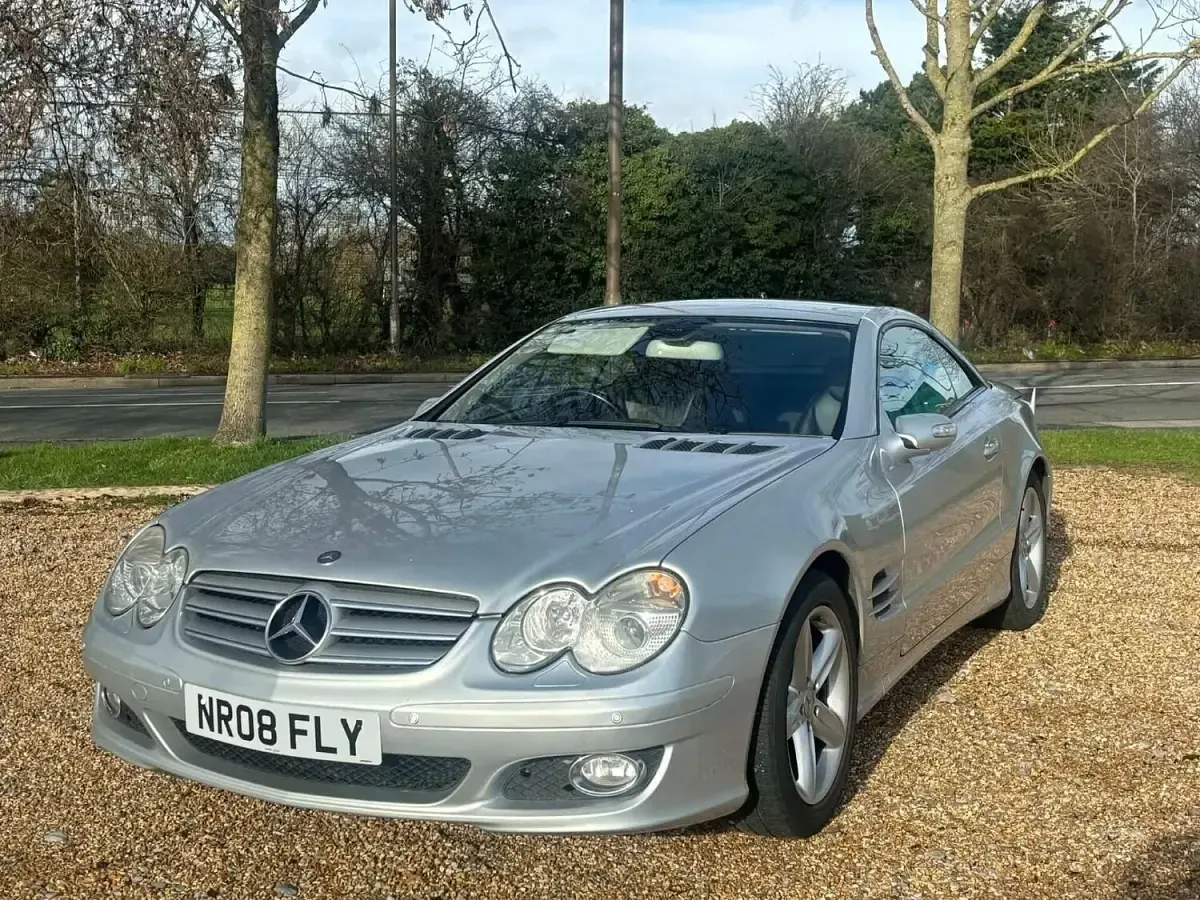 Used Mercedes SL350 272 HP (200 kW) 2008 Silver Cabriolet