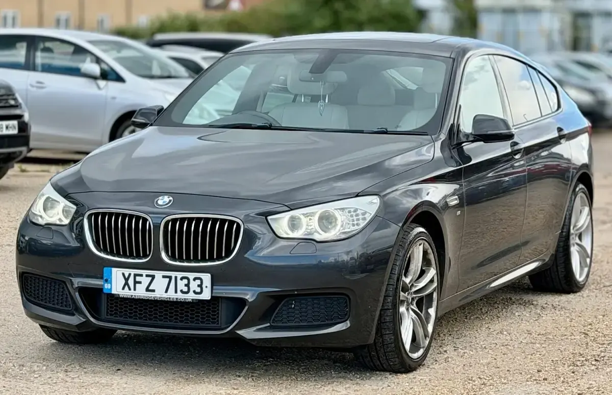 Used BMW 520 M Sport 190 HP (139 kW) 2015 Grey Estate