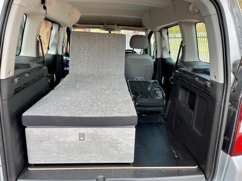 Silver Used 2016 Citroën Berlingo MPV | £12,990 - Image 1/4