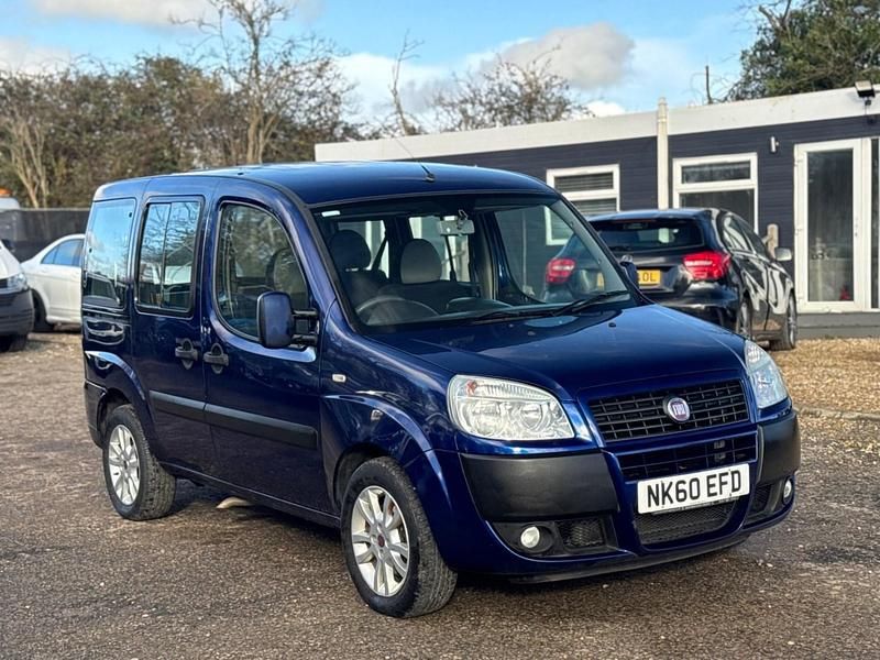 Used Fiat Doblò Dynamic 77 HP (56 kW) 2010 Blue MPV