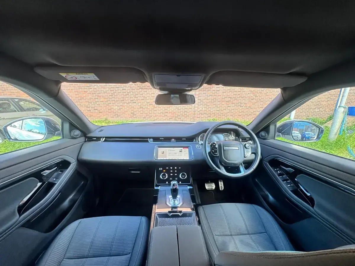 Used Land Rover Range Rover evoque R-Dynamic 2020 White SUV
