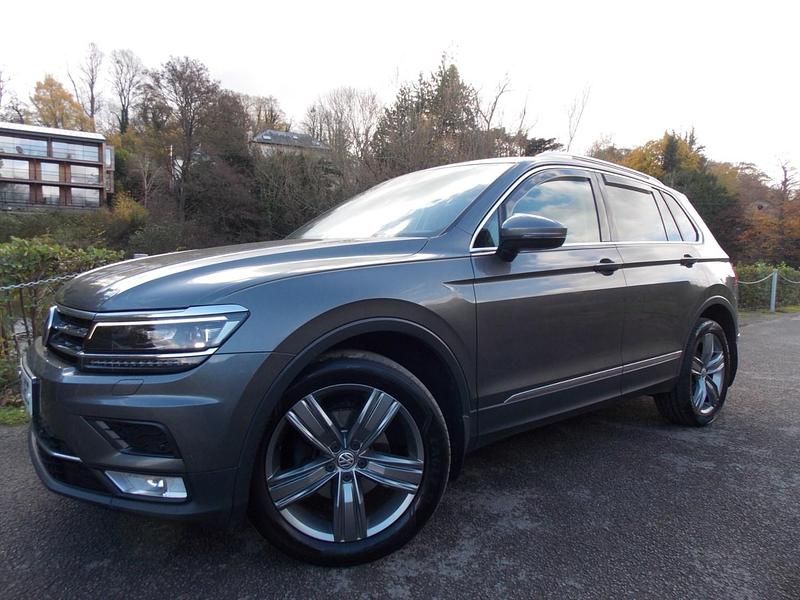 Used VW Tiguan SEL 150 HP (110 kW) 2016 Grey SUV