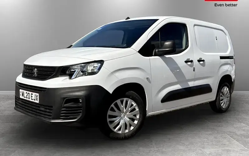 Begagnad Peugeot Partner 102 HK (75 kW) 2021 Minibuss