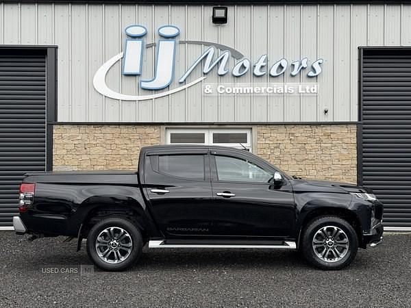 Used Mitsubishi L200 150 HP (110 kW) 2019 Black Pickup
