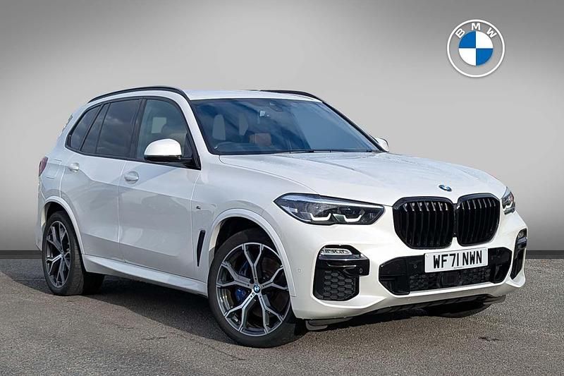 White Used 2021 BMW X5 M Sport SUV | £41,930 (Super price) - Image 1/4
